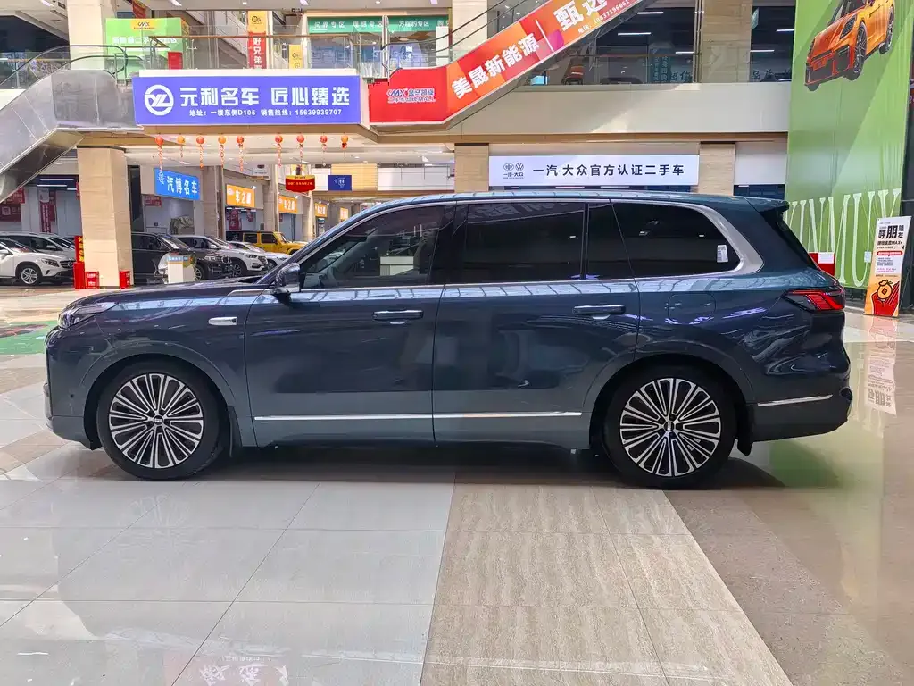 Geely Galaxy M9 — фото 9