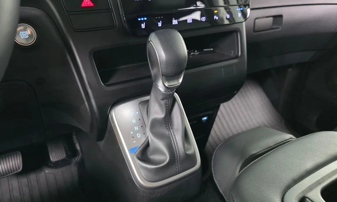 Hyundai Staria — фото 3