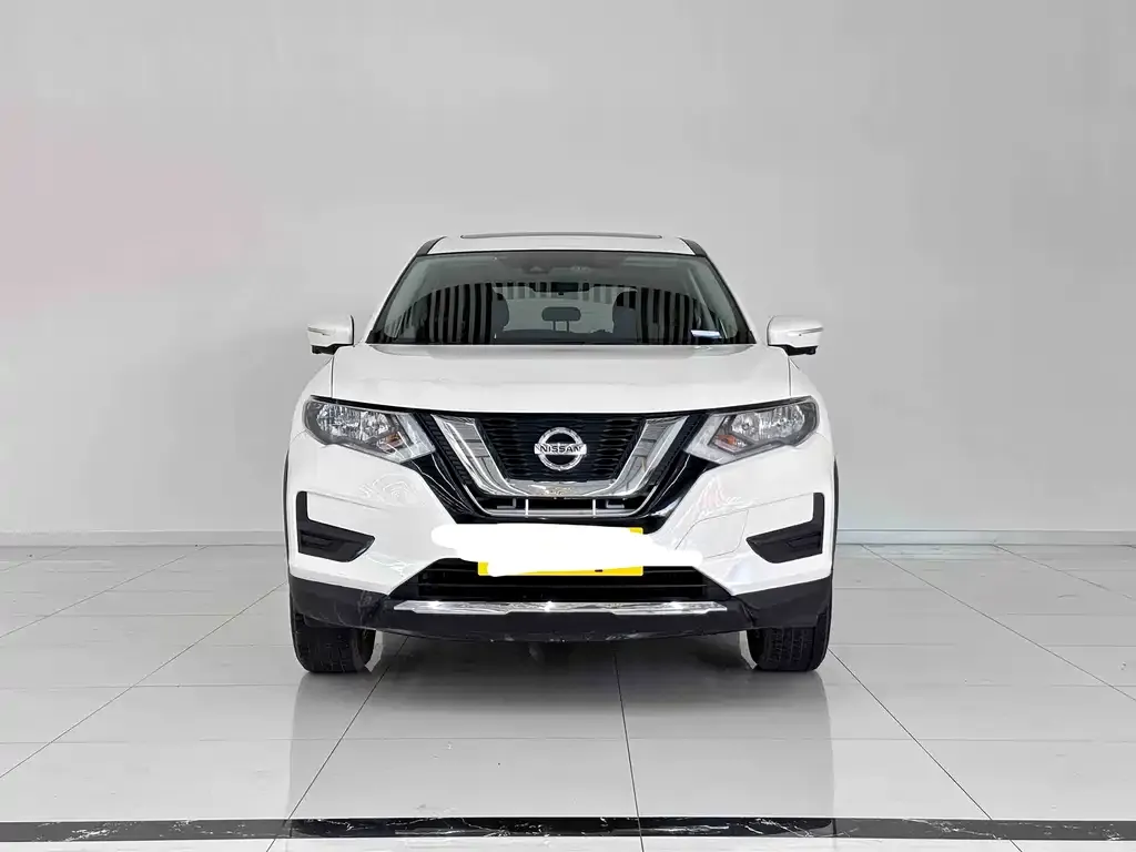 Nissan X-Trail — фото 9