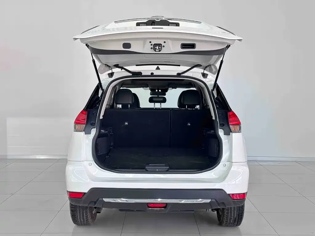 Nissan X-Trail — фото 2