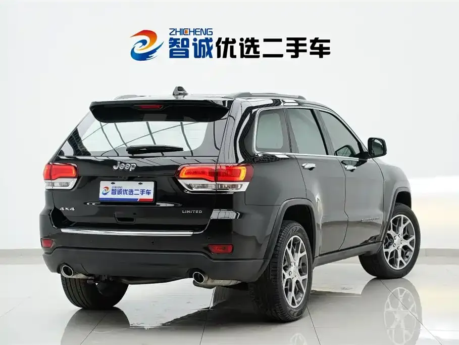 Jeep Grand Cherokee (Import) — фото 3