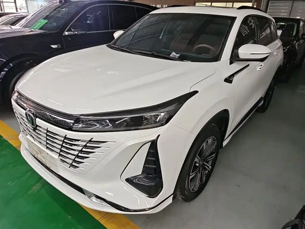Changan CS75PLUS — фото 10