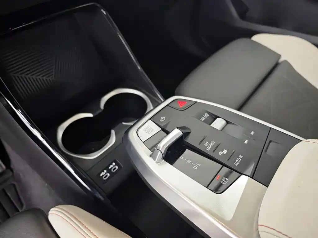 BMW X2 (Import) — фото 2