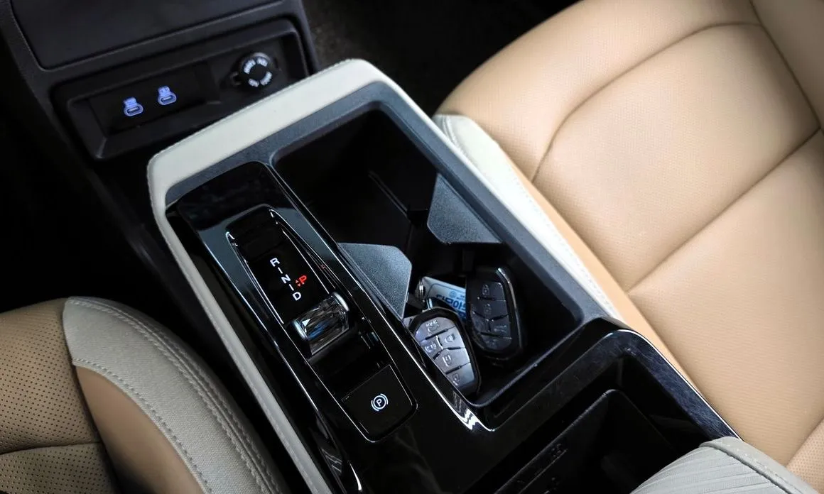 KG Mobility (Ssangyong) Actyon — фото 7