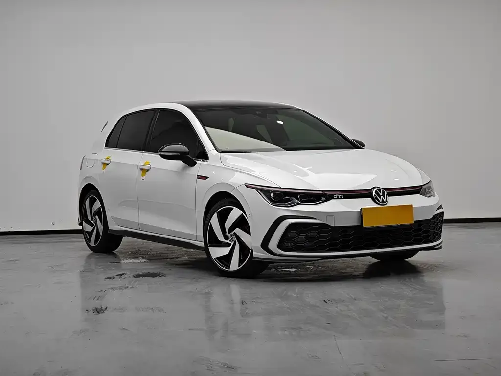 Volkswagen Golf GTI — фото 4
