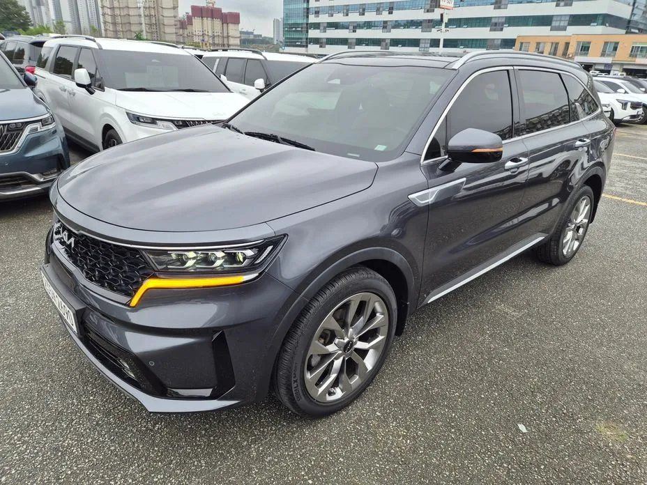 Kia Sorento — фото 4