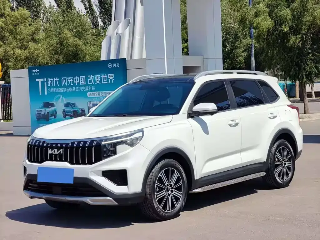 Kia Sportage — фото 1
