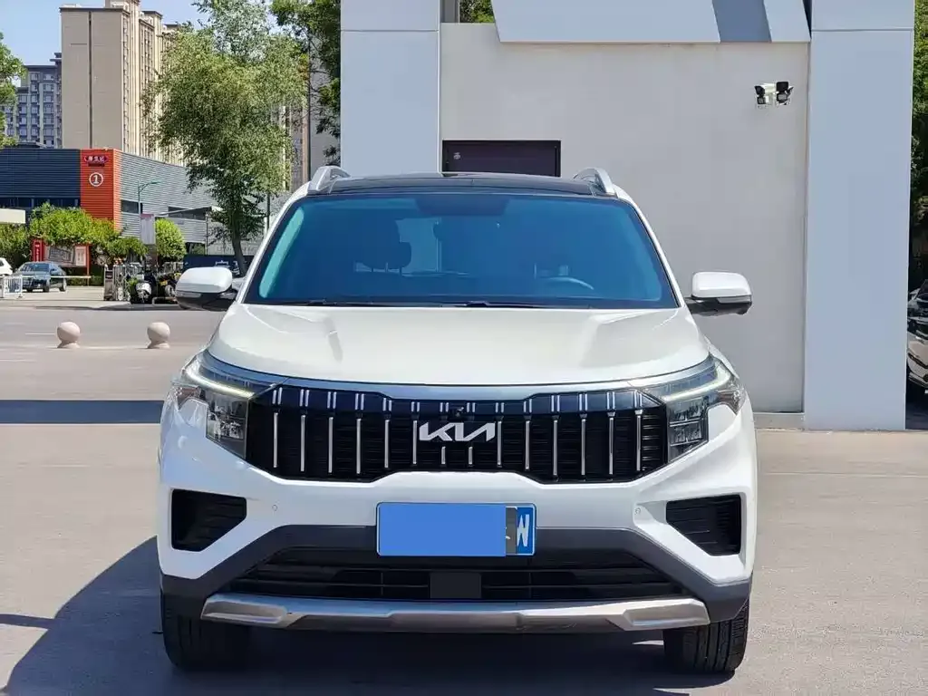 Kia Sportage — фото 6