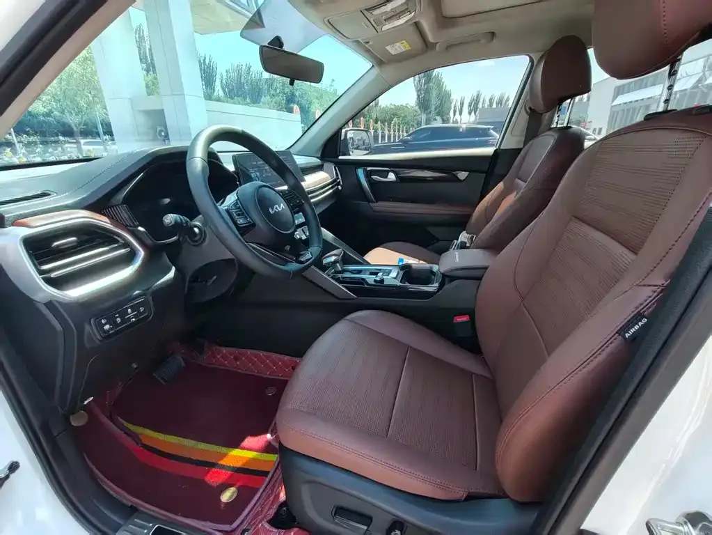 Kia Sportage — фото 4