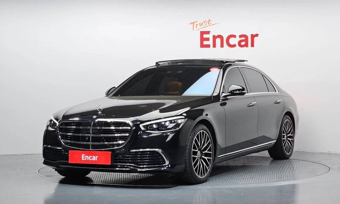 Mercedes-Benz S-Class — фото 1