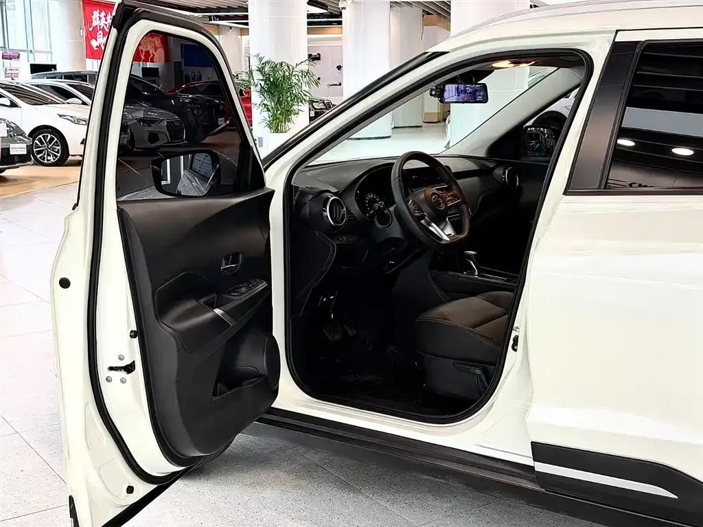 Nissan Kicks — фото 9