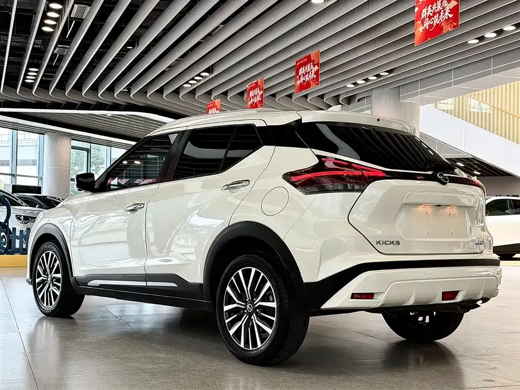 Nissan Kicks — фото 5