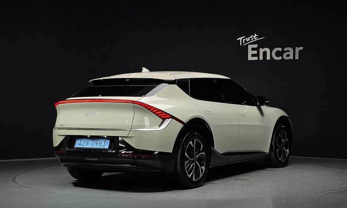 Kia EV6 — фото 3