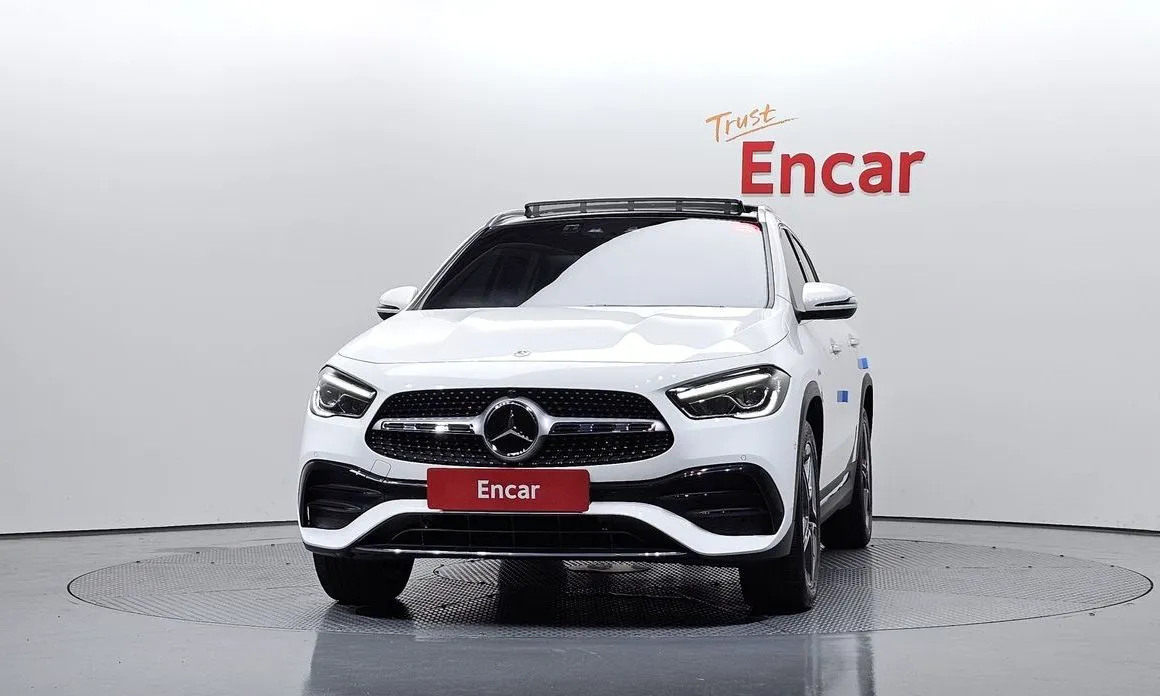 Mercedes-Benz GLA-Class — фото 9