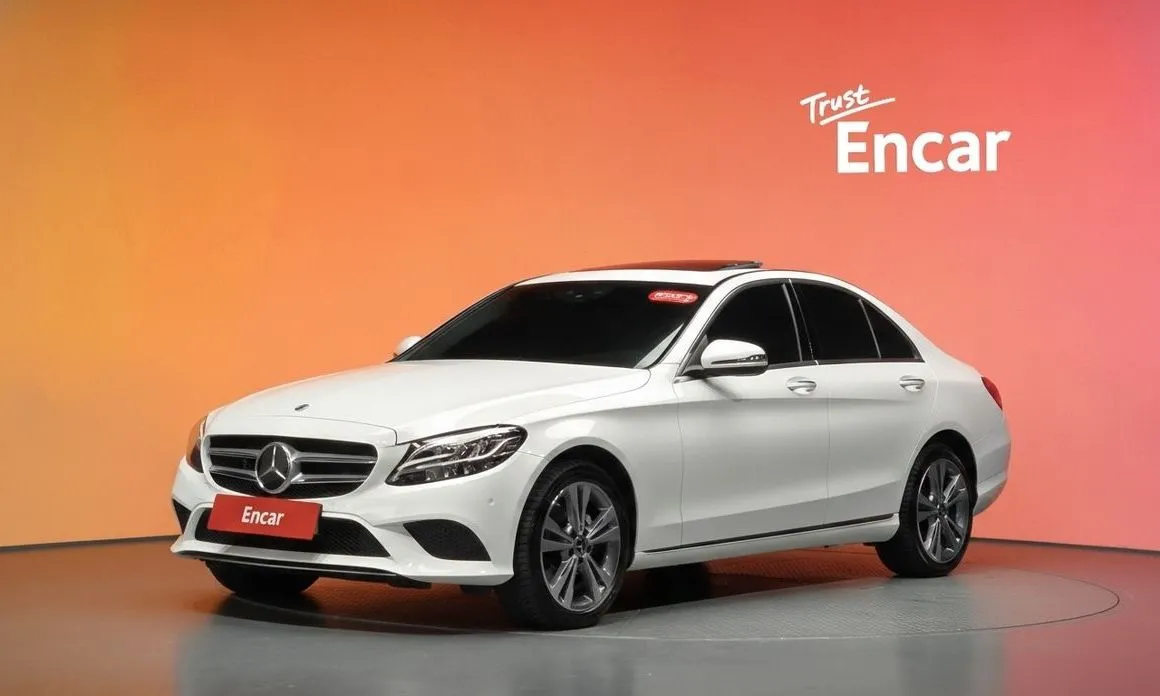 Mercedes-Benz C-Class — фото 1