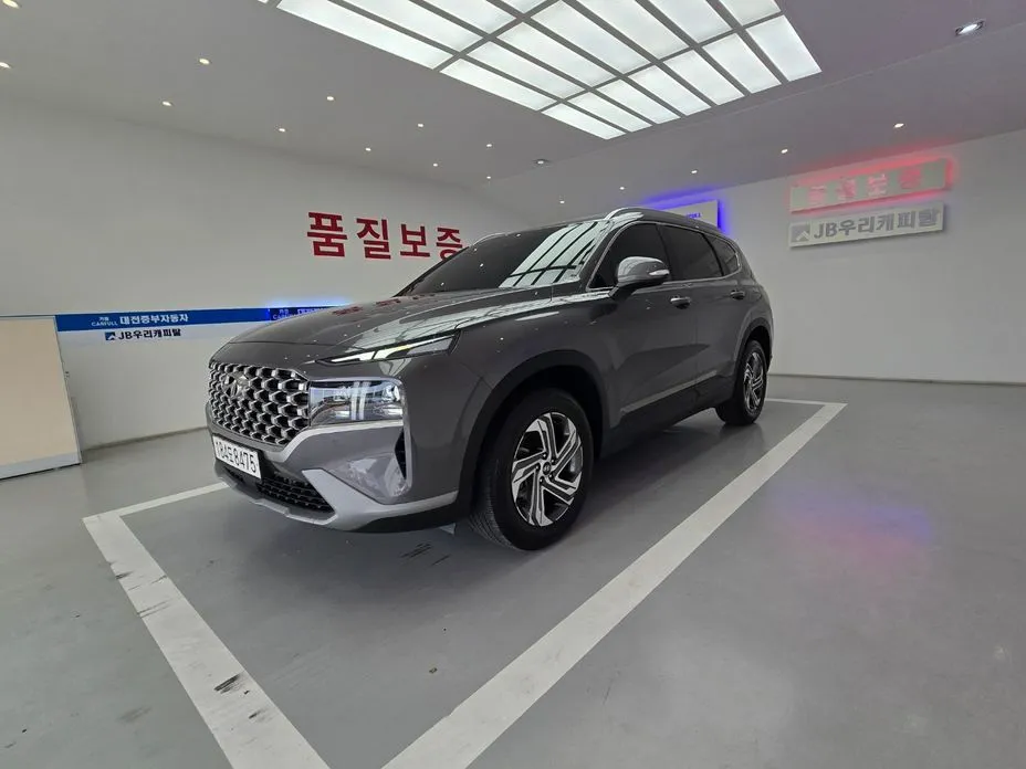 Hyundai Santafe — фото 1