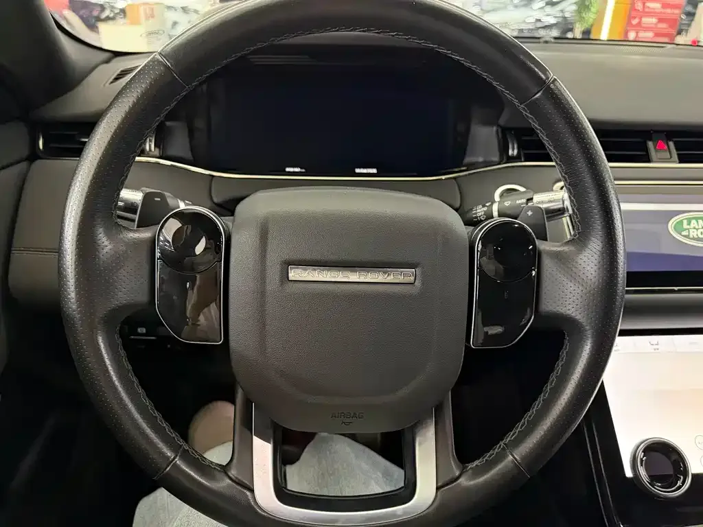 Land Rover Evoque — фото 3