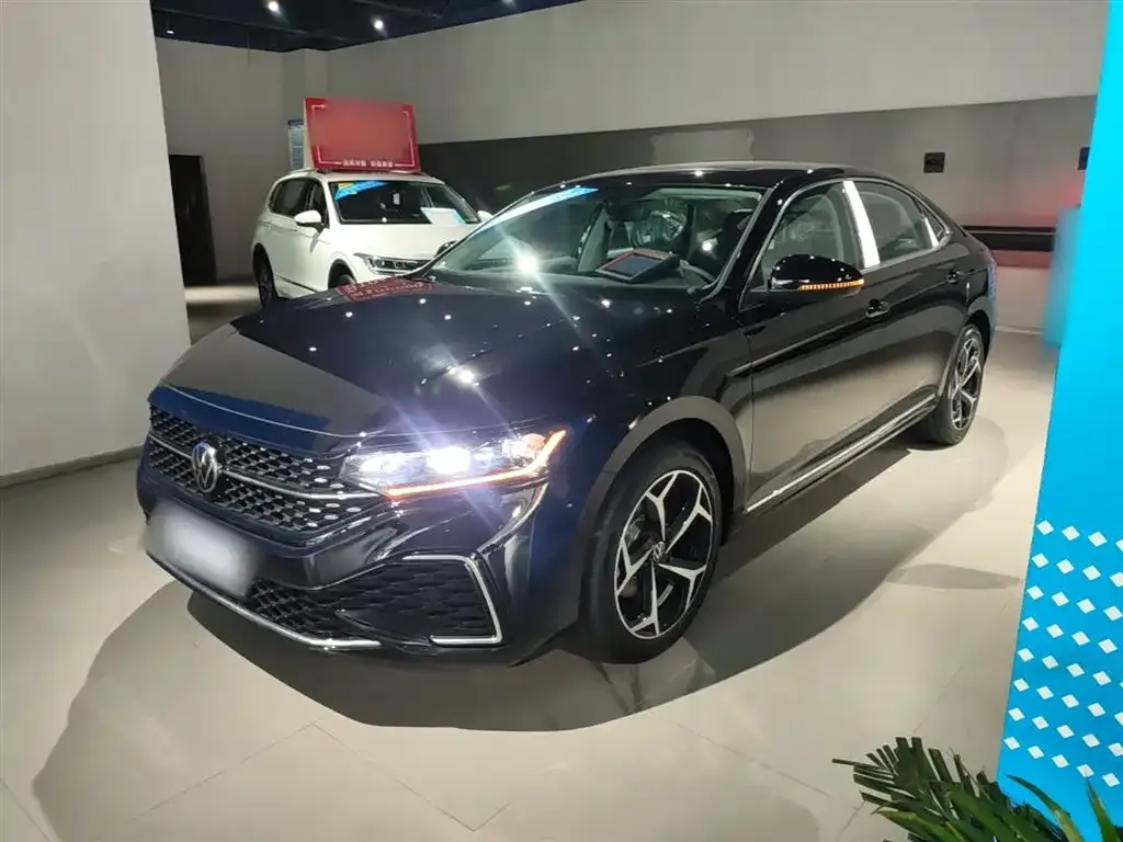 Volkswagen Passat — фото 4