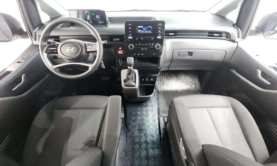 Hyundai Staria — фото 6