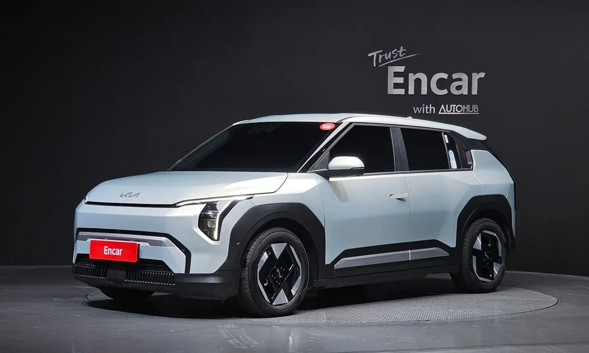 Kia EV3 — фото 1