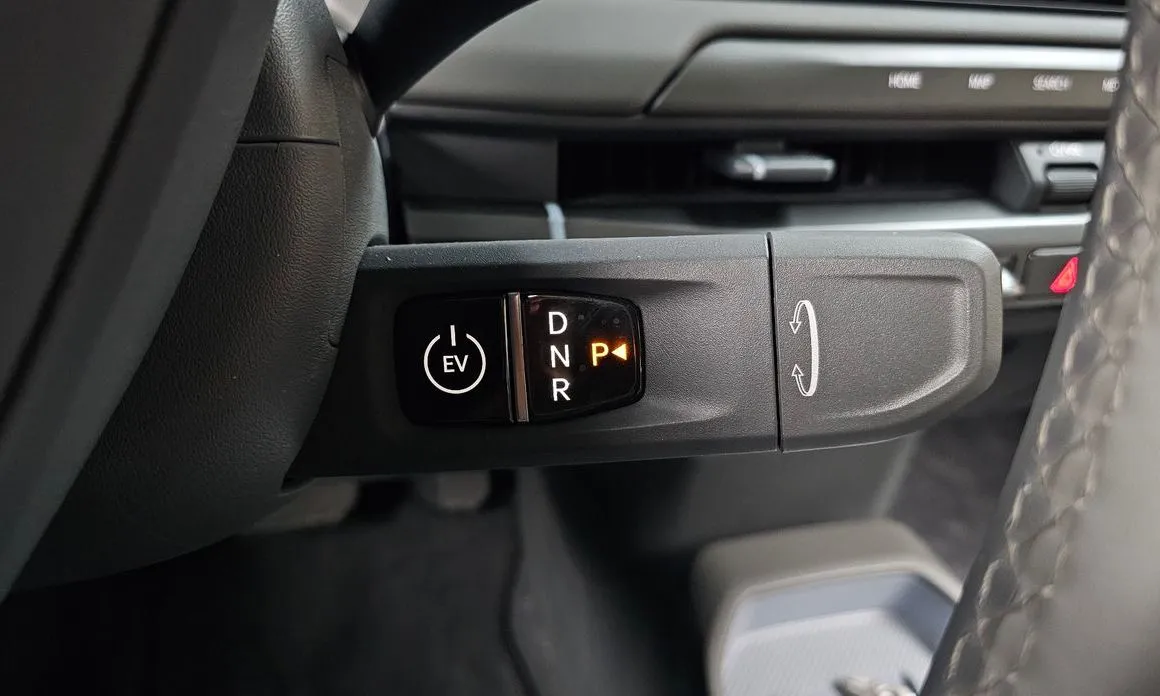Kia EV3 — фото 3