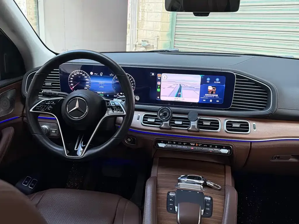 Mercedes-Benz GLE New Energy — фото 10