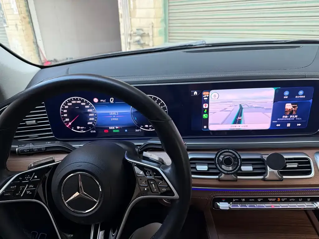 Mercedes-Benz GLE New Energy — фото 9