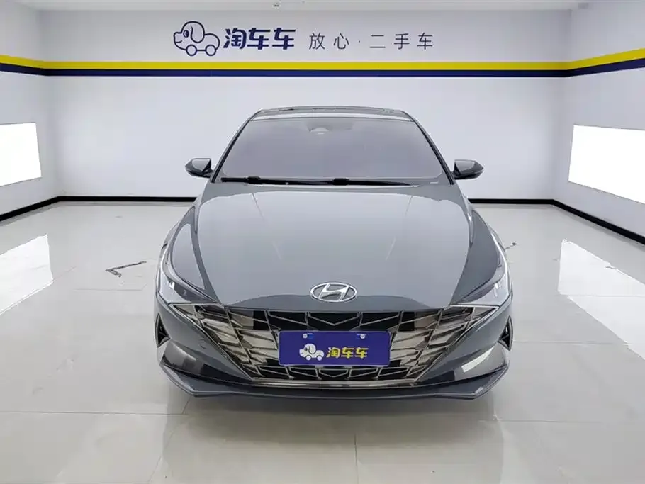 Hyundai Elantra — фото 6