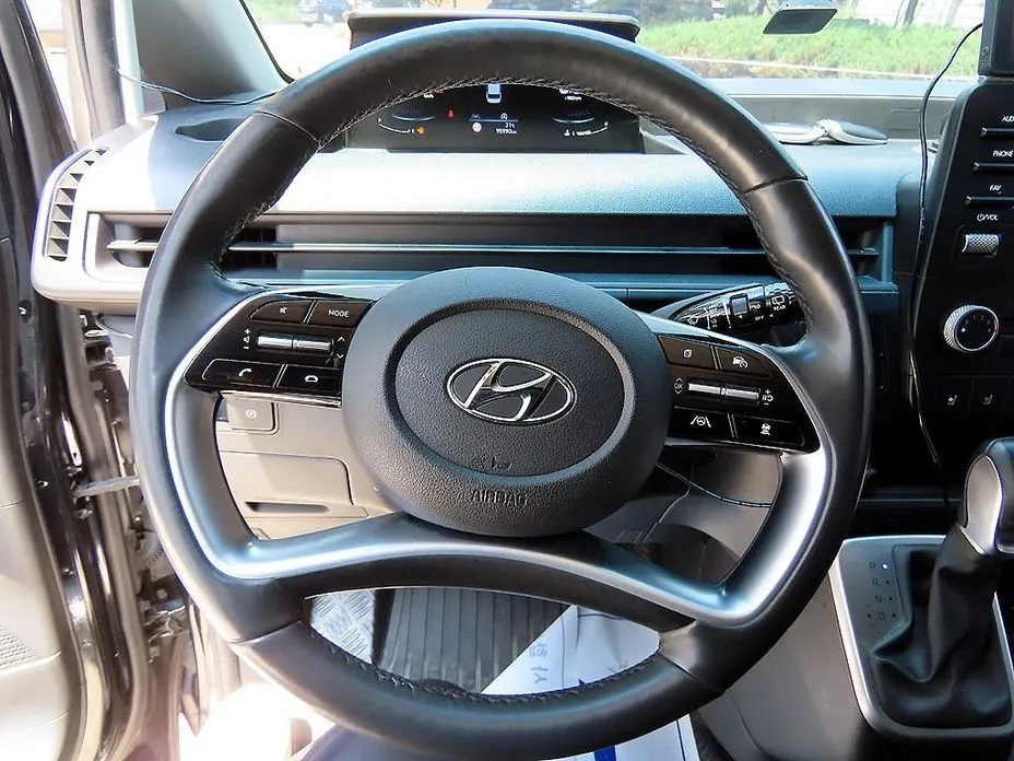 Hyundai Staria — фото 8