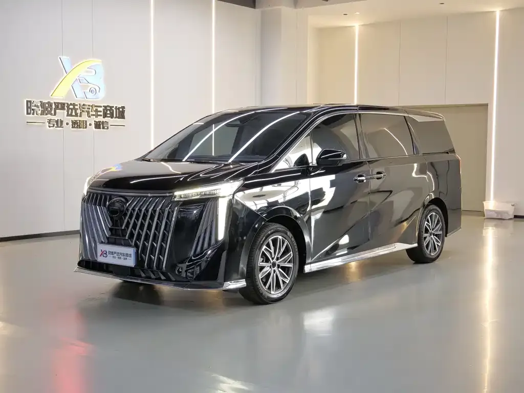 GAC Motor Trumpchi M8 — фото 1