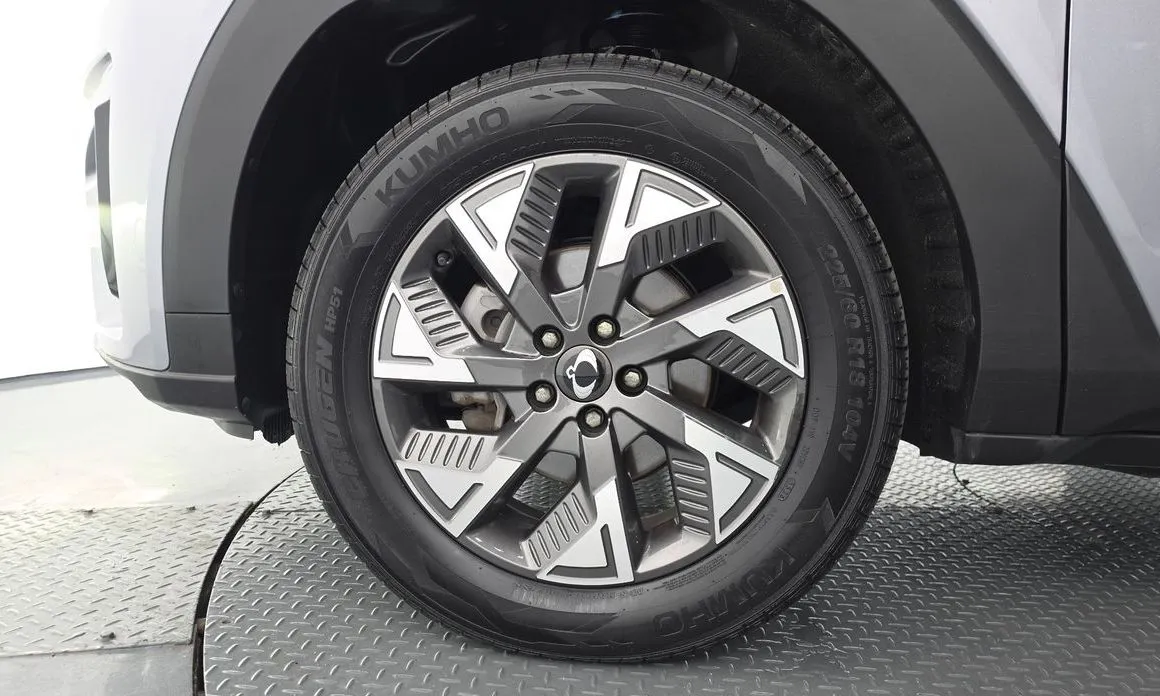 KG Mobility (Ssangyong) Torres — фото 6