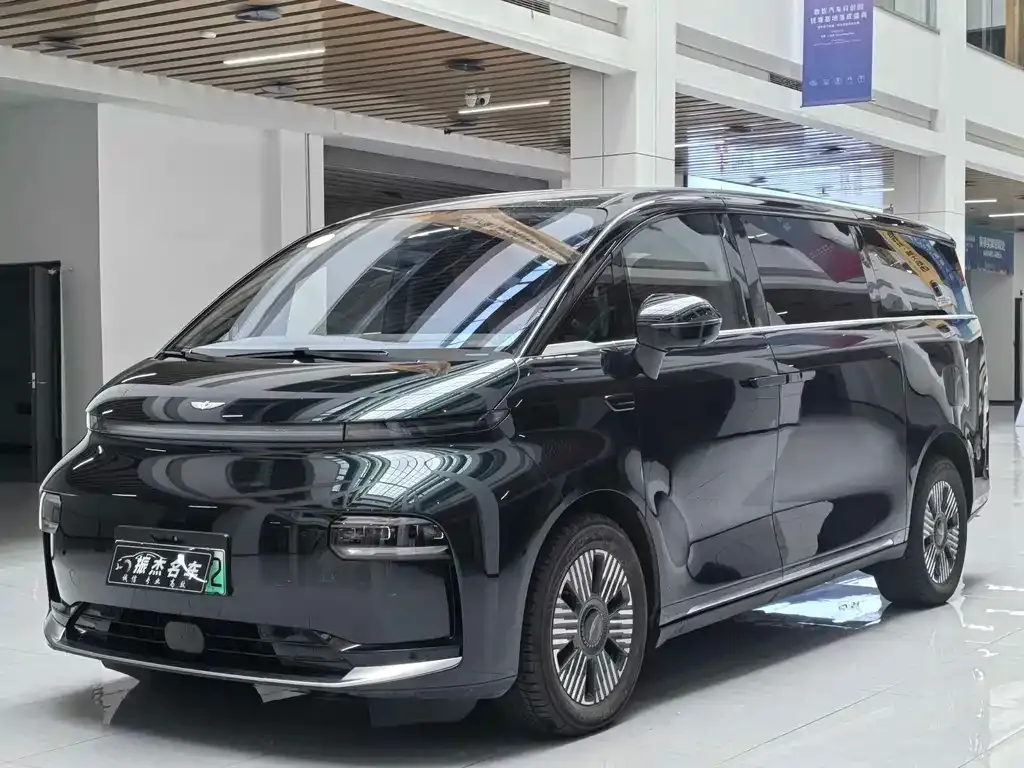 Geely Yizhen L380 — фото 1