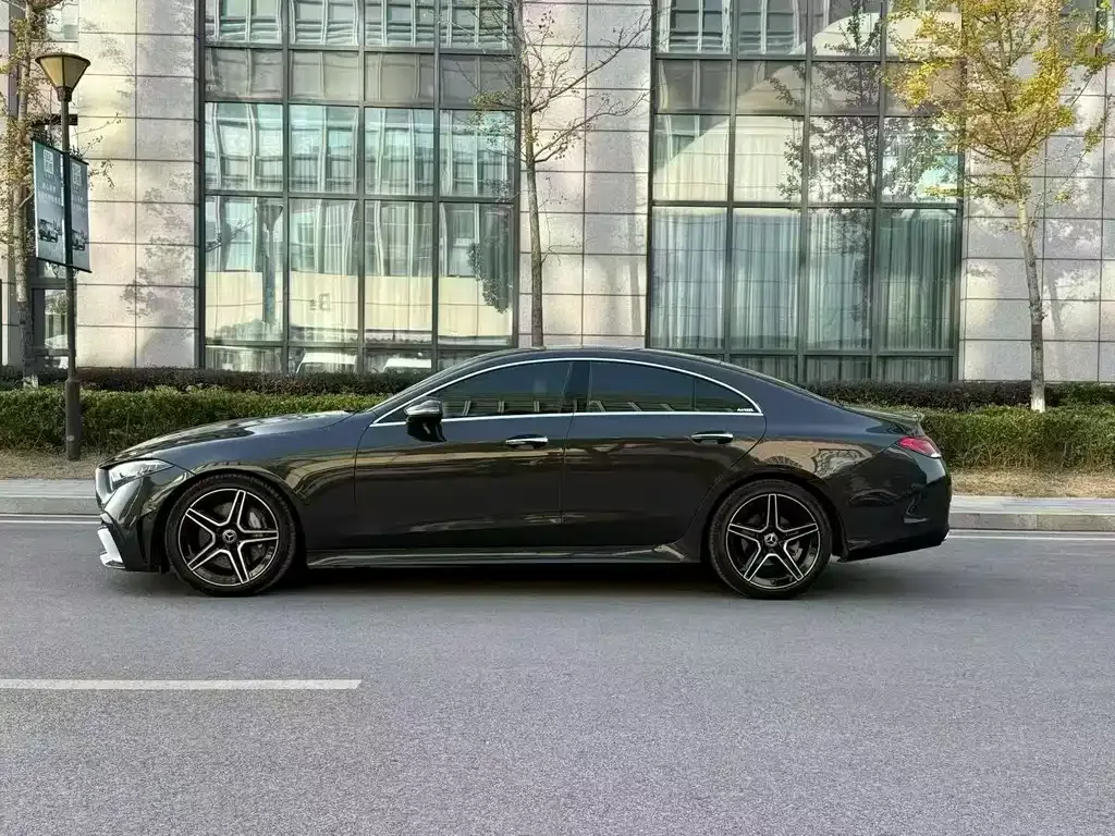 Mercedes-Benz CLS — фото 9