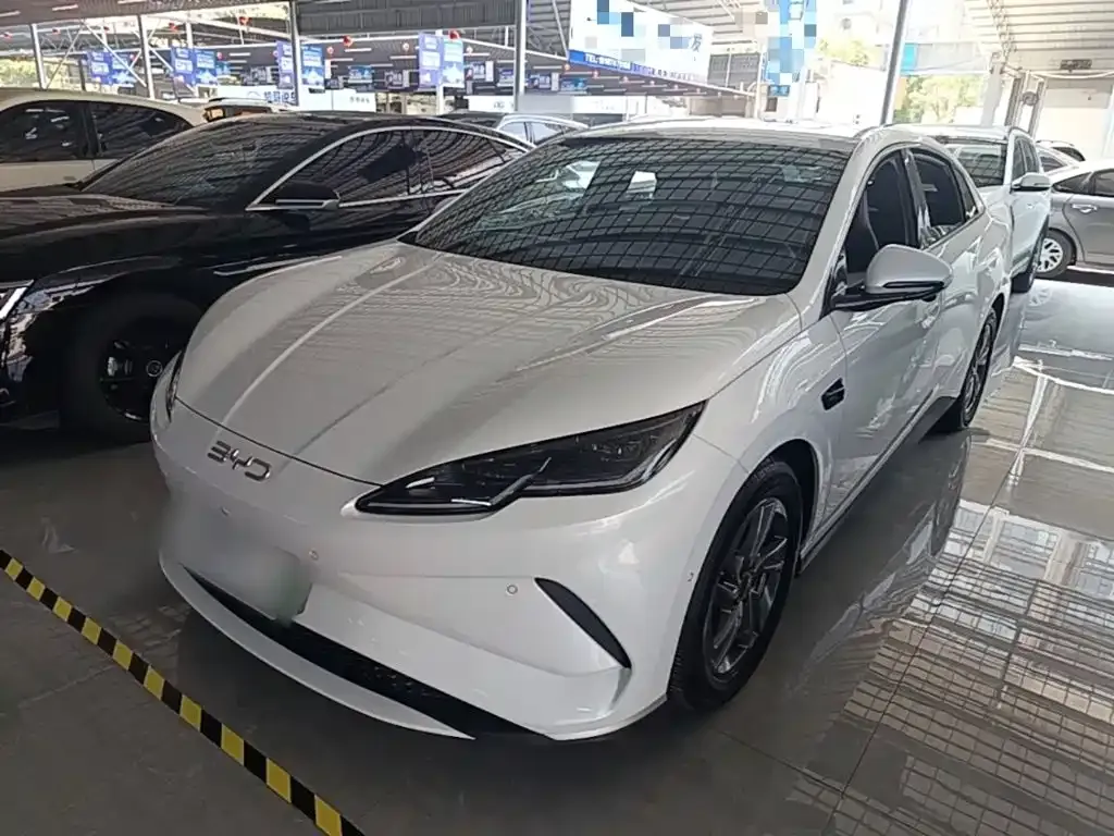 BYD Seal 06 — фото 1