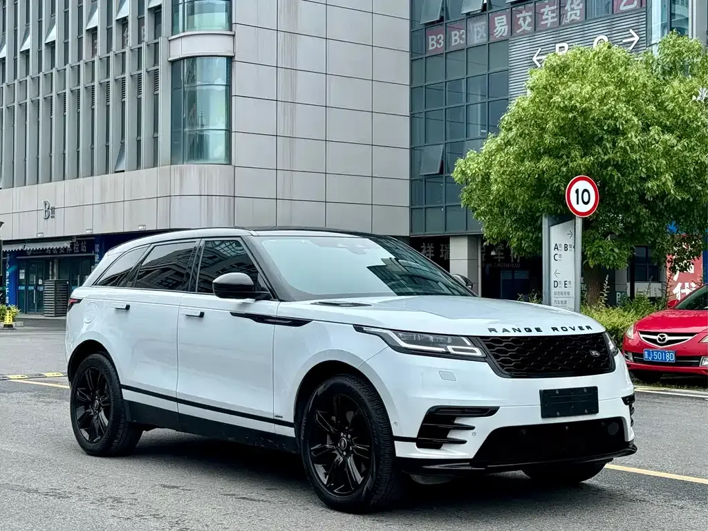 Land Rover Velar — фото 7