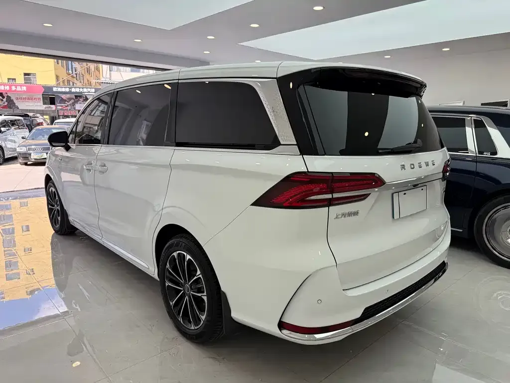 Roewe iMAX8 — фото 5