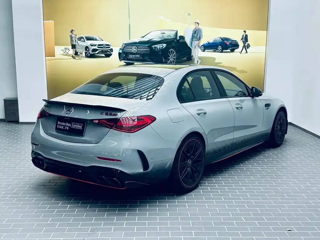 Mercedes-Benz C-Class AMG New Energy — фото 4