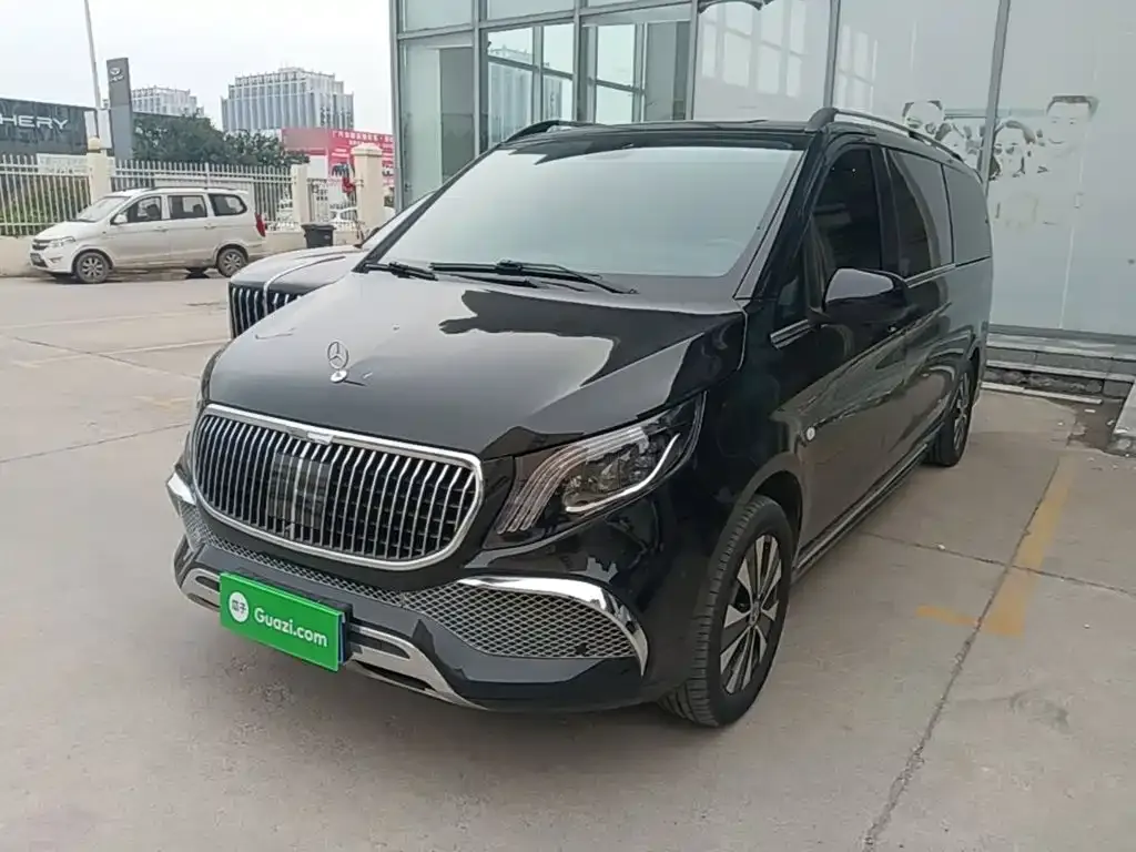 Mercedes-Benz Vito — фото 1