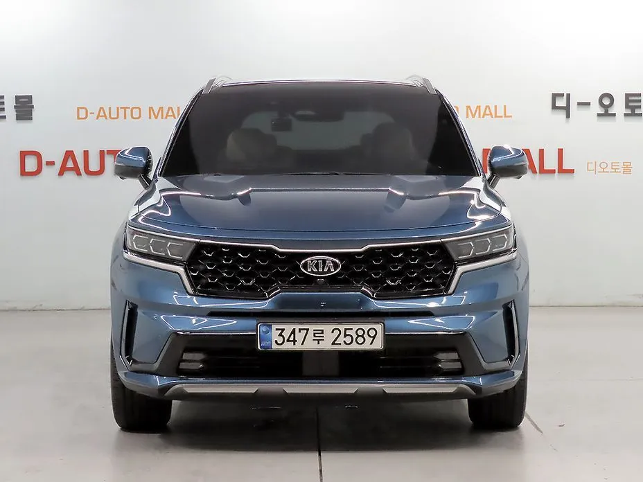 Kia Sorento — фото 9