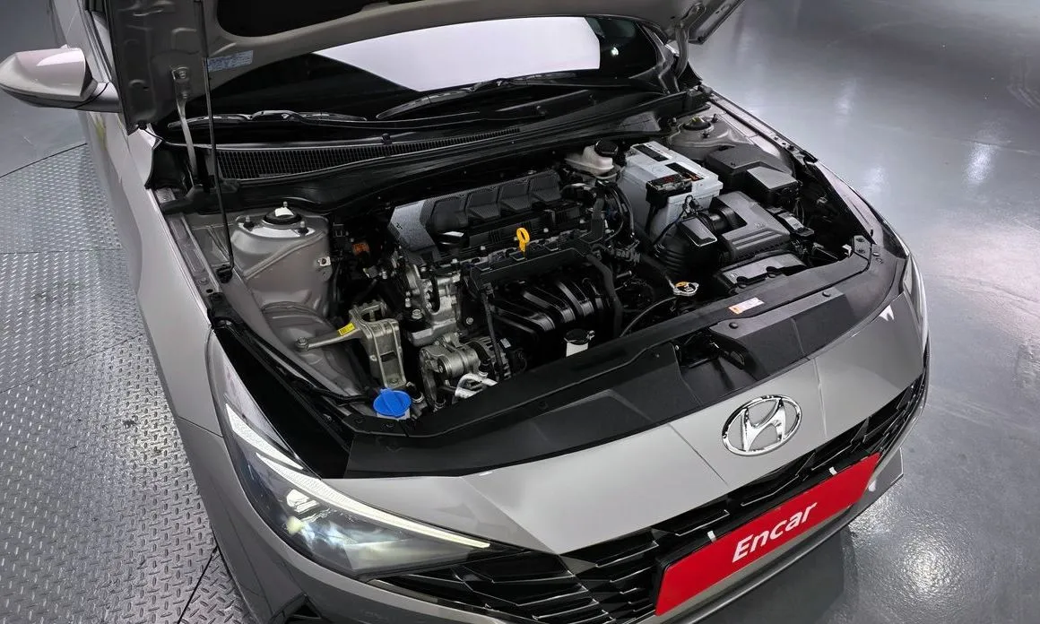 Hyundai AVANTE — фото 2