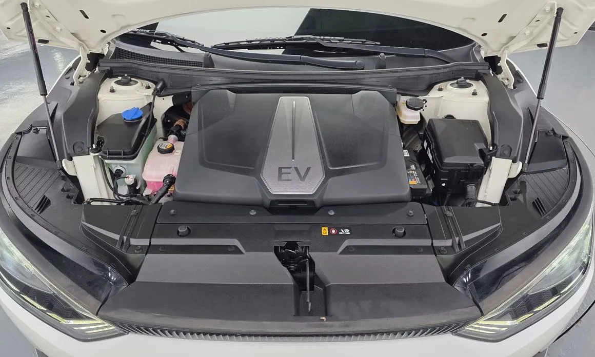Kia EV6 — фото 6