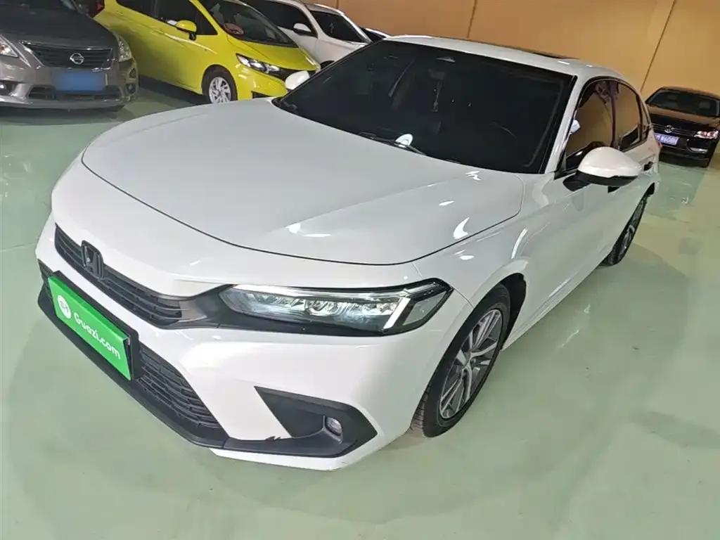Honda Civic — фото 1