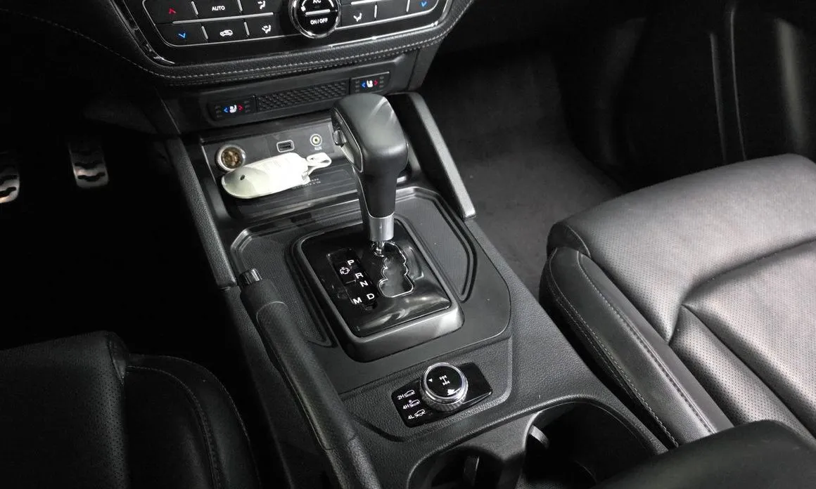 KG Mobility (Ssangyong) Rexton — фото 9