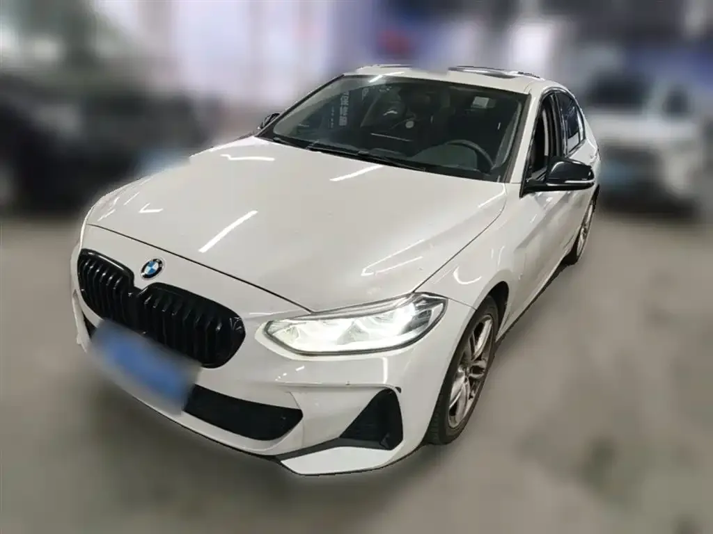 BMW 1 Series — фото 1