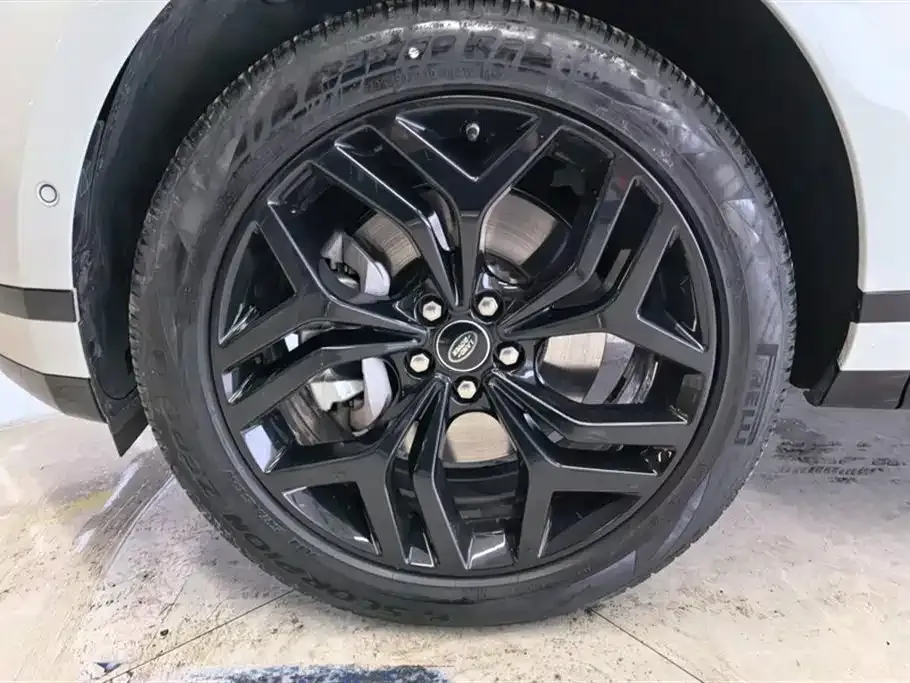 Land Rover Evoque — фото 6