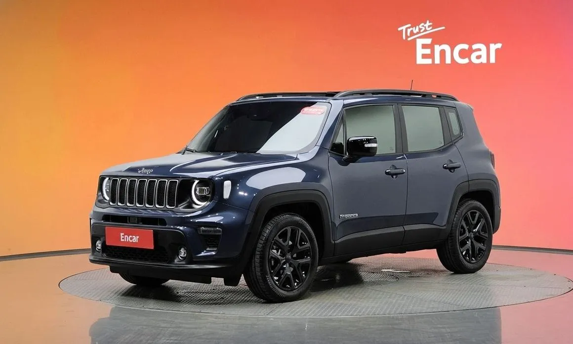 Jeep Renegade — фото 1
