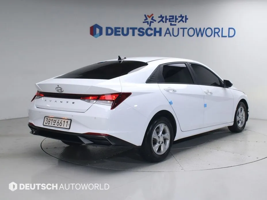 Hyundai AVANTE — фото 8
