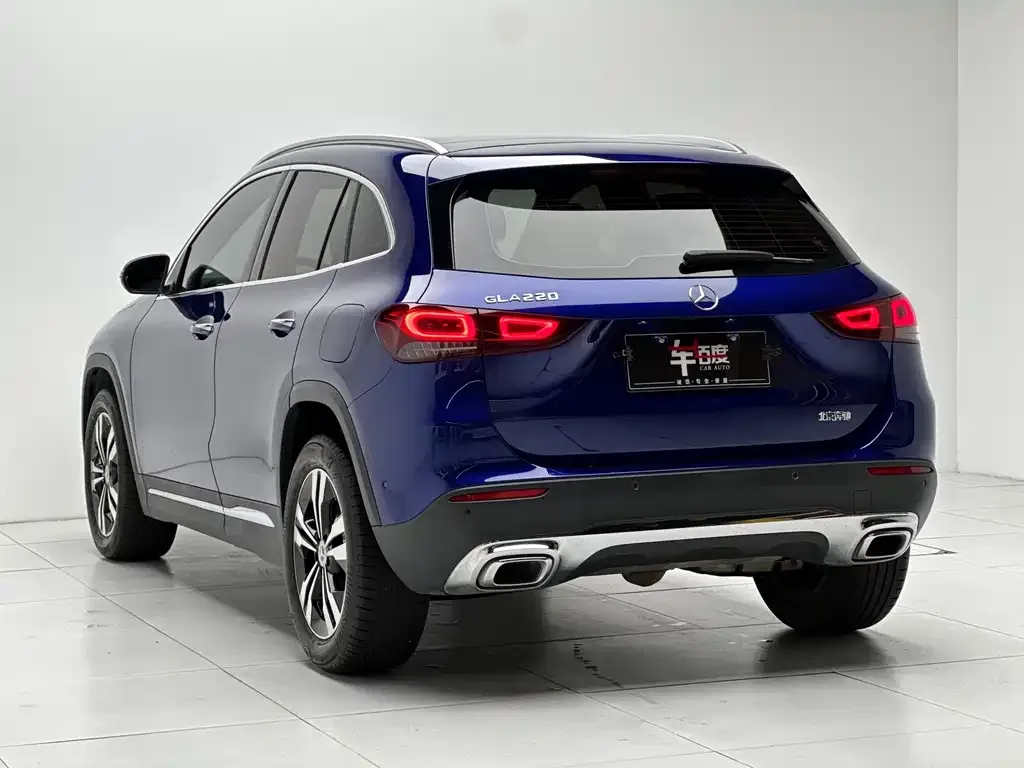 Mercedes-Benz GLA — фото 4
