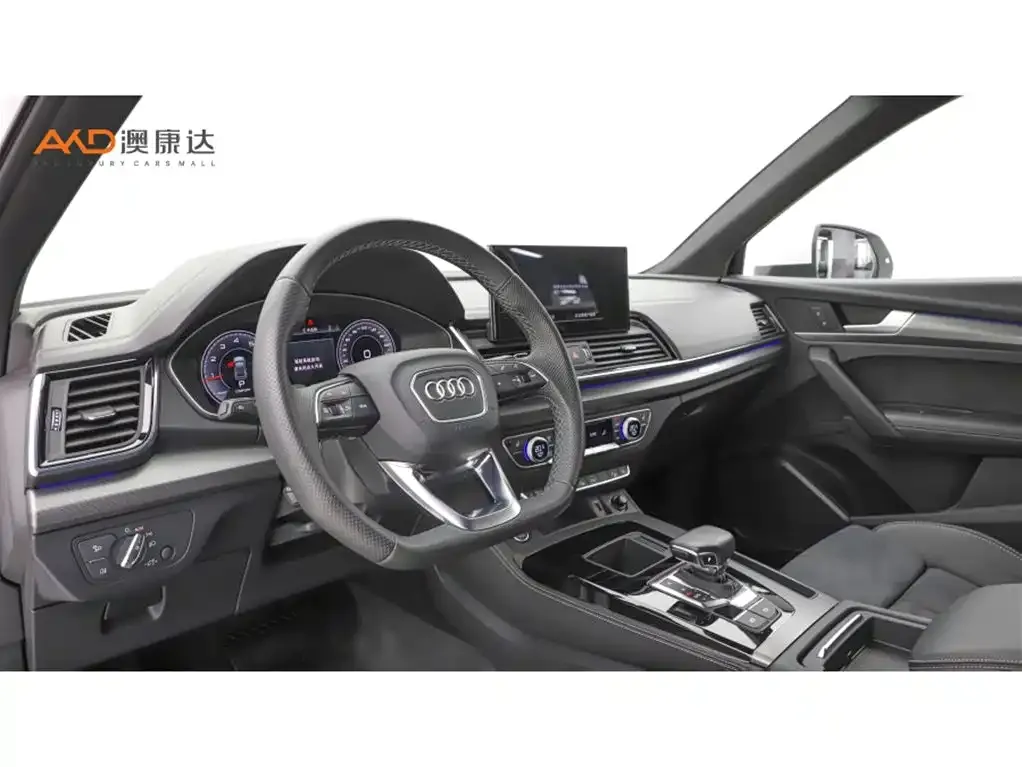 Audi Q5L Sportback — фото 8