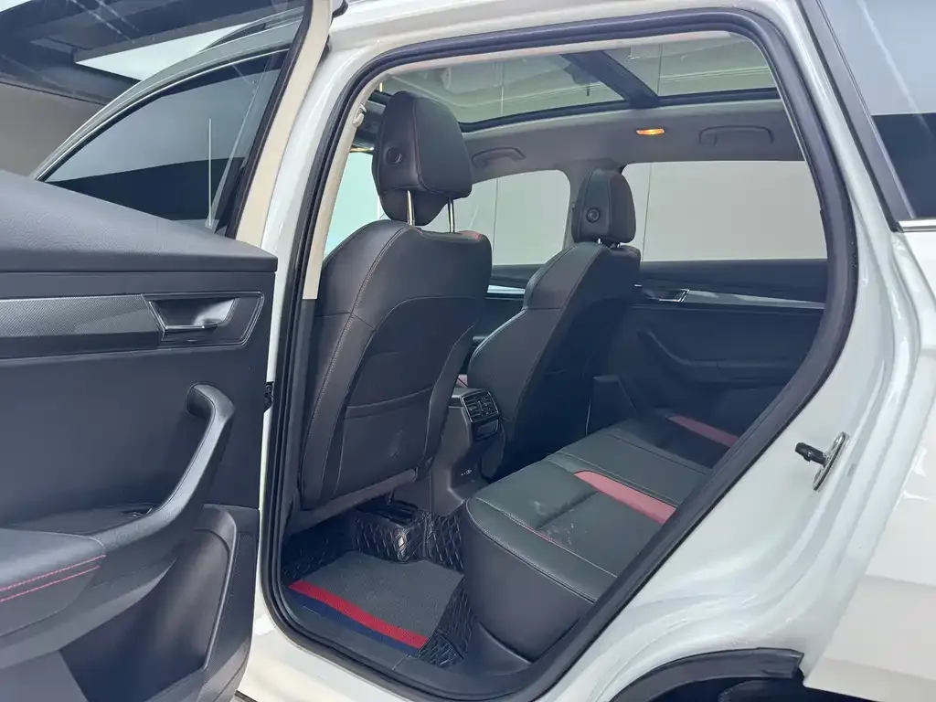 Skoda Karoq — фото 5